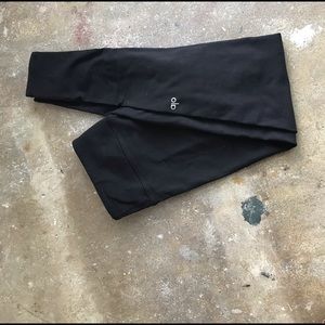 ALO leggings